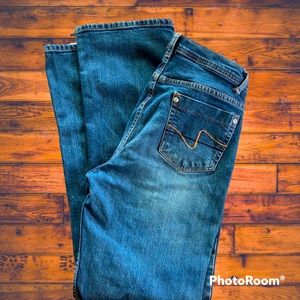 Vintage Zena Y2K High Rise Mom Jeans. Faded Medium Wash Straight Leg. Size 10